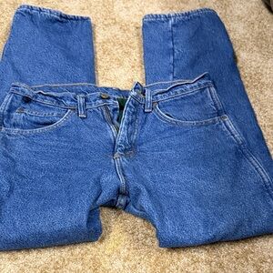 Wrangler Men's Relaxed Fit Blue Jeans